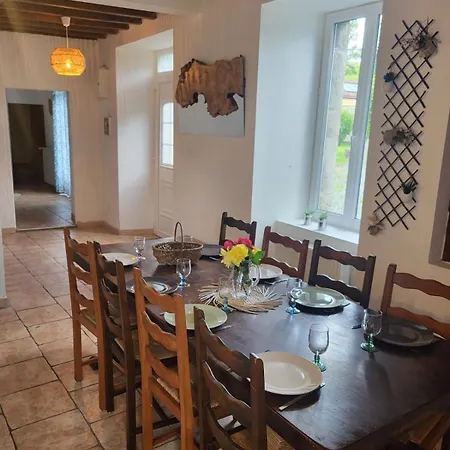 Vallee De Barousse Vakantiehuis Anla