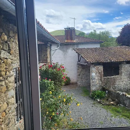 Vallee De Barousse Nyaraló *